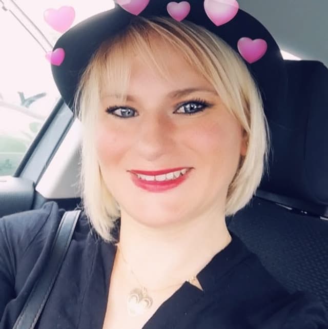Mélanie MUNSCH - Ambassadrice & Conseillère Parfum
